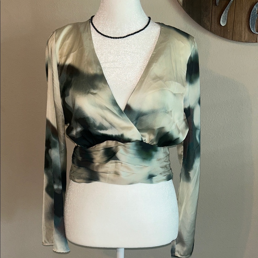 Zara Elegant Green and Cream Women's Top